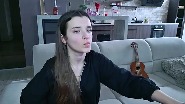 Snapshot of misssparky chatting on 02-27-25, 01:49 misssparky online show from 02-27-25, 01:49