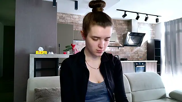 Snapshot of misssparky chatting on 03-15-25, 07:31 misssparky online show from 03-15-25, 07:31
