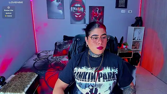 Veronika metal online show from 09-16-25, 06:31