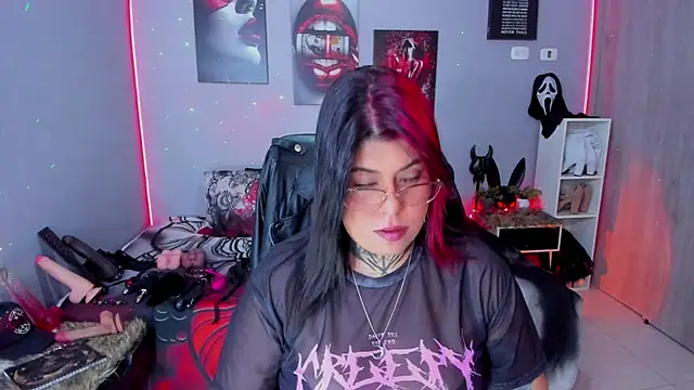 Veronika metal online show from 12-18-25, 07:09