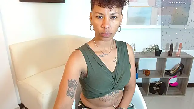 anahi macys online show from 09-22-25, 11:01