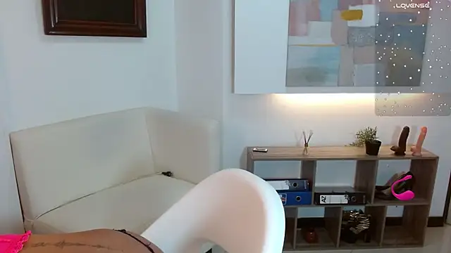 anahi macys online show from 10-05-25, 12:03