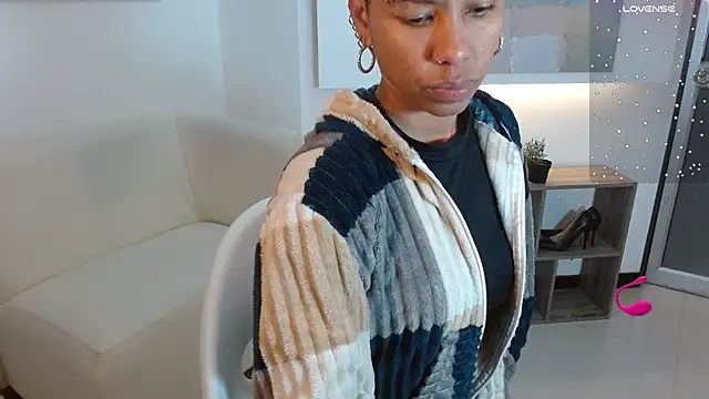 anahi macys online show from 10-14-25, 11:22