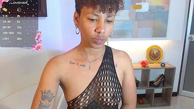 anahi macys online show from 11-02-25, 11:45