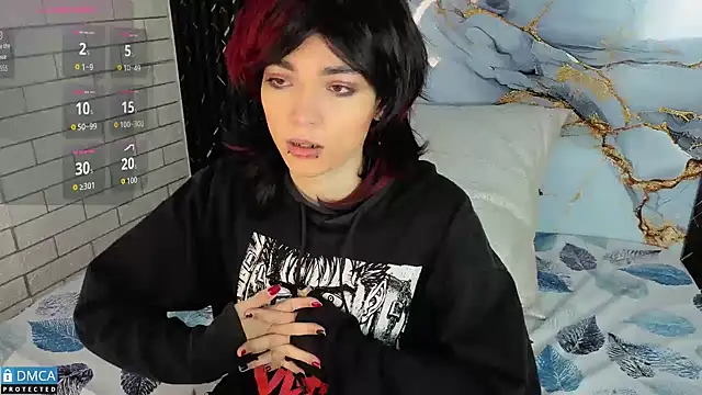 MaeveKuro online show from 10-23-25, 03:28