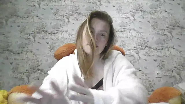 Snapshot of Eveline_May chatting on 02-27-25, 05:26 Eveline May online show from 02-27-25, 05:26