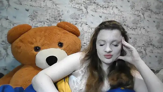 Eveline May online show from 03-12-26, 10:05