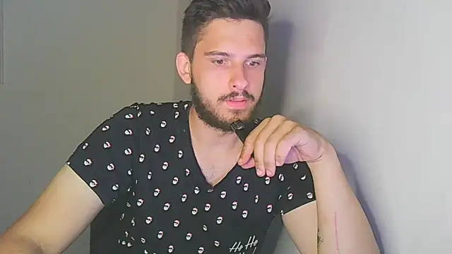 Snapshot of Lumut24 chatting on 09-18-25, 05:26 Lumut24 online show from 09-18-25, 05:26