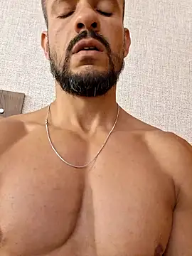 juniortche1313 online show from 02-23-26, 09:56