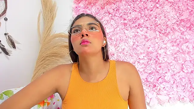 Melodymoore  online show from 02-18-26, 01:23