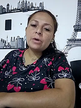 Snapshot of nahomysaints chatting on 10-17-25, 05:48 nahomysaints online show from 10-17-25, 05:48