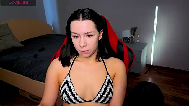 meganluss online show from 05-12-26, 03:25
