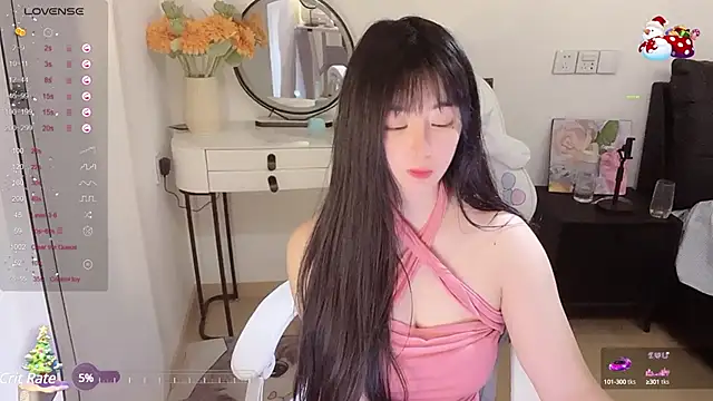 Snapshot of Milla-z chatting on 03-03-25, 10:49 Milla-z online show from 03-03-25, 10:49