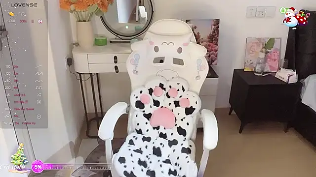 Snapshot of Milla-z chatting on 03-06-25, 07:36 Milla-z online show from 03-06-25, 07:36