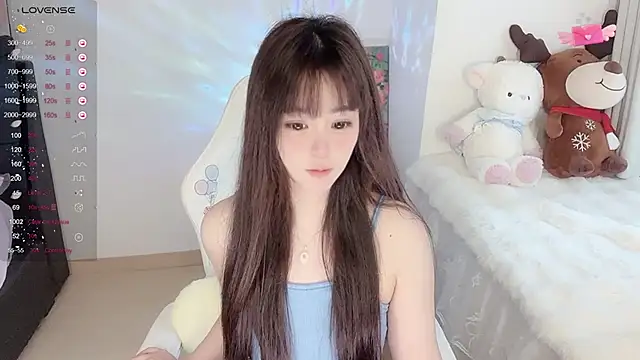 Snapshot of Milla-z chatting on 10-15-25, 09:31 Milla-z online show from 10-15-25, 09:31