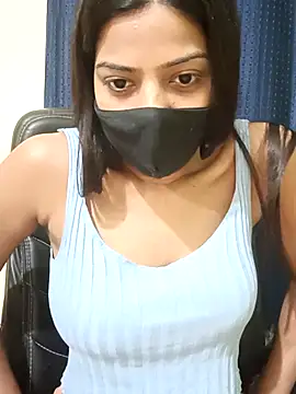 Snapshot of CRAZY__BITE chatting on 03-10-25, 08:01 CRAZY BITE online show from 03-10-25, 08:01