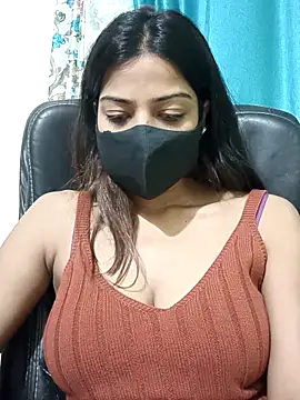 Snapshot of CRAZY__BITE chatting on 10-12-25, 07:13 CRAZY BITE online show from 10-12-25, 07:13