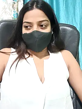 Snapshot of CRAZY__BITE chatting on 02-27-26, 10:54 CRAZY BITE online show from 02-27-26, 10:54