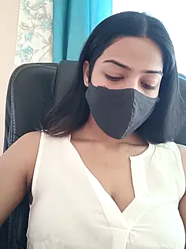 Snapshot of CRAZY__BITE chatting on 03-22-26, 10:18 CRAZY BITE online show from 03-22-26, 10:18