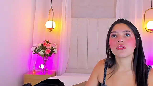 Haily b online show from 03-25-26, 08:37