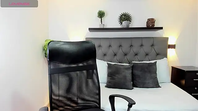 dulce victoriaa  online show from 03-14-25, 07:12