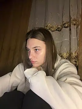 Snapshot of MrrKate chatting on 04-21-26, 01:42 MrrKate online show from 04-21-26, 01:42
