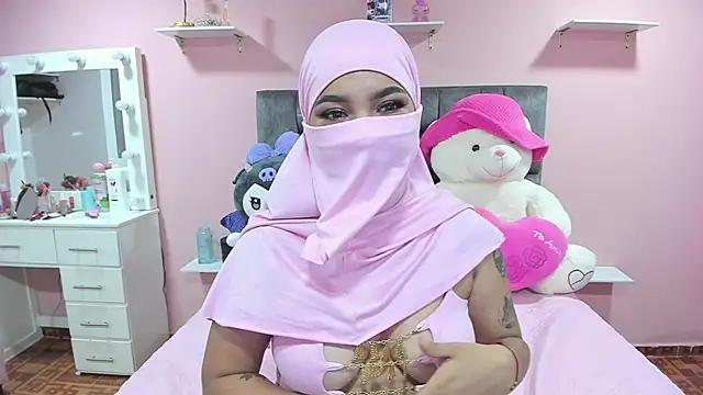Fernanda ali online show from 03-01-25, 02:26