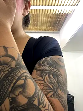 Madisson-Rivas online show from 11-03-25, 08:32