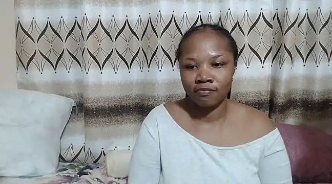 BootyClitQueen online show from 02-25-25, 05:36