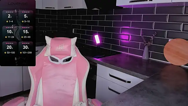 ShaiyaMinn3 online show from 12-18-25, 05:19