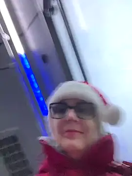 NataKitten online show from 12-21-25, 06:20