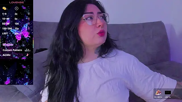 Curvybaddie99 online show from 04-09-26, 05:51