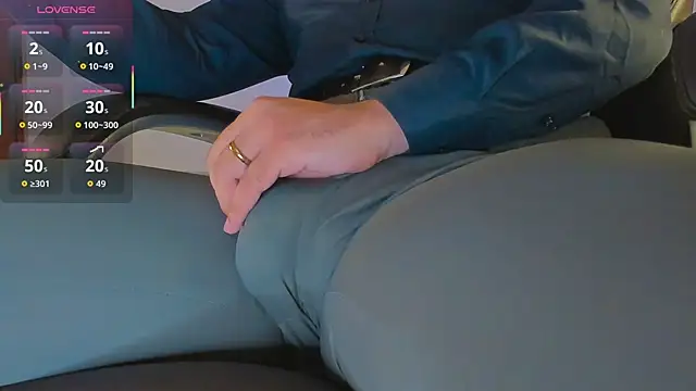 Snapshot of MxsterJohn chatting on 02-24-26, 03:59 MxsterJohn online show from 02-24-26, 03:59