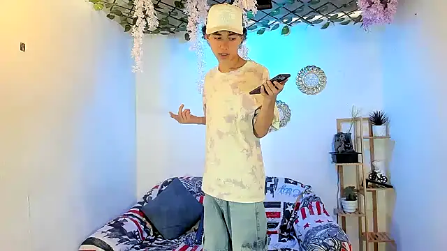 Maxxi hot23 online show from 11-06-25, 07:48