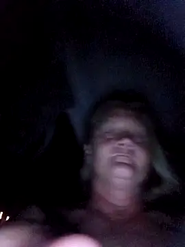 Snapshot of wetnwildforyou chatting on 09-14-25, 06:12 wetnwildforyou online show from 09-14-25, 06:12