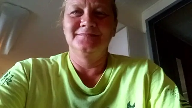 Snapshot of wetnwildforyou chatting on 09-26-25, 02:54 wetnwildforyou online show from 09-26-25, 02:54