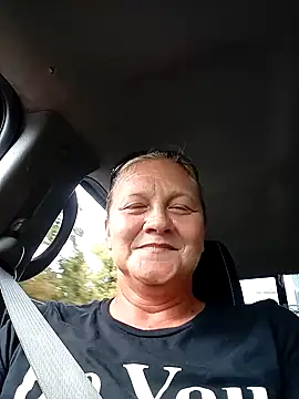 Snapshot of wetnwildforyou chatting on 10-19-25, 08:09 wetnwildforyou online show from 10-19-25, 08:09