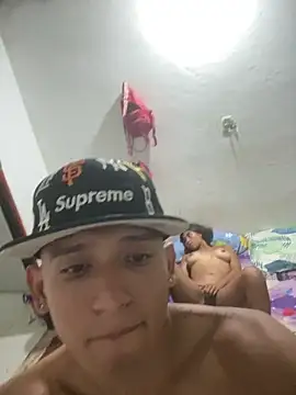 Snapshot of Babyalienqm chatting on 03-25-26, 05:13 Babyalienqm online show from 03-25-26, 05:13