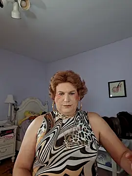 Snapshot of Victoriatv1 chatting on 04-19-26, 05:56 Victoriatv1 online show from 04-19-26, 05:56
