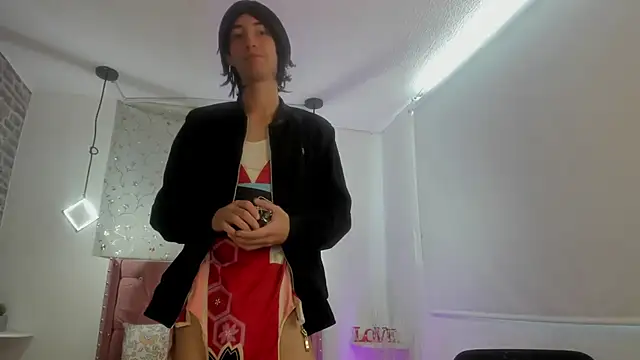 Snapshot of loverisu-coral chatting on 02-25-26, 08:18 loverisu-coral online show from 02-25-26, 08:18