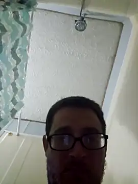 Snapshot of dylanroberts1995 chatting on 03-19-25, 05:39 dylanroberts1995 online show from 03-19-25, 05:39