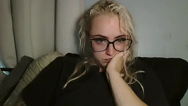 Snapshot of sluttypumpkin chatting on 07-11-26, 05:59 sluttypumpkin online show from 07-11-26, 05:59