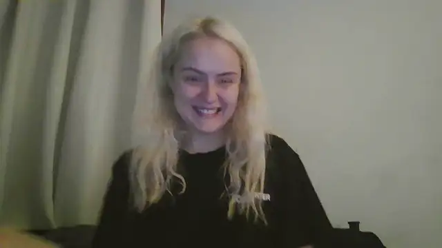 Snapshot of sluttypumpkin chatting on 07-16-26, 02:39 sluttypumpkin online show from 07-16-26, 02:39