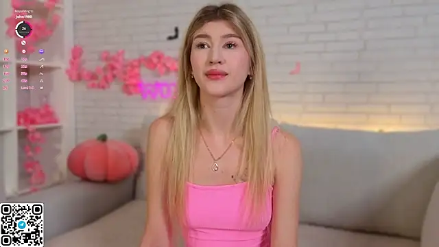 Tessalune  online show from 10-30-25, 03:08