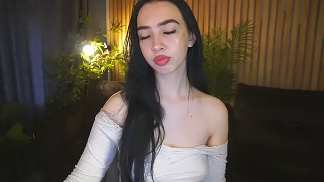 WildKittenX  online show from 10-22-25, 05:52