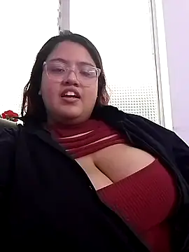 Tefany Smith online show from 09-28-25, 04:56
