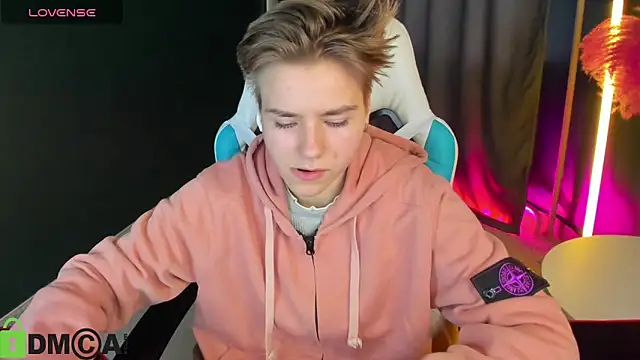 Snapshot of Jean_Wilsons chatting on 03-20-25, 01:15 Jean Wilsons online show from 03-20-25, 01:15