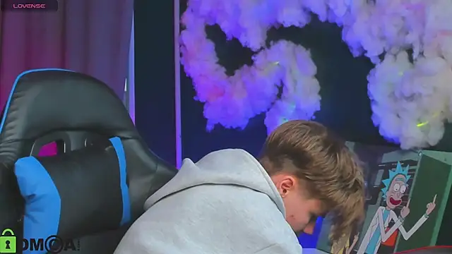 Snapshot of Jean_Wilsons chatting on 10-19-25, 11:11 Jean Wilsons online show from 10-19-25, 11:11