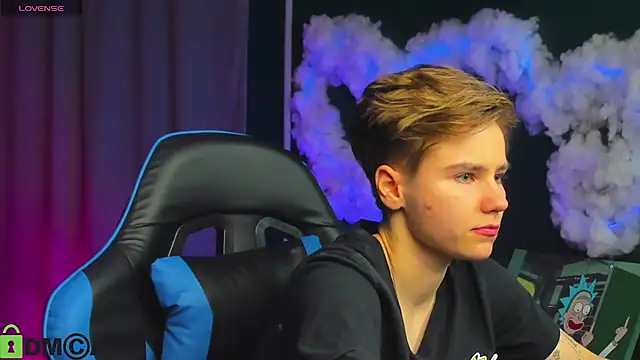 Snapshot of Jean_Wilsons chatting on 10-24-25, 11:17 Jean Wilsons online show from 10-24-25, 11:17