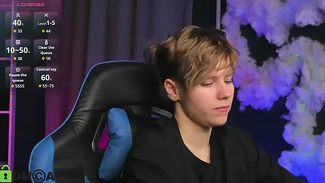 Snapshot of Jean_Wilsons chatting on 10-25-25, 11:29 Jean Wilsons online show from 10-25-25, 11:29